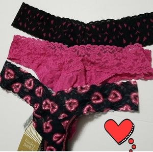 NEW! Hanky Panky signature lace pair original rise NWT 3 pair 12.13
